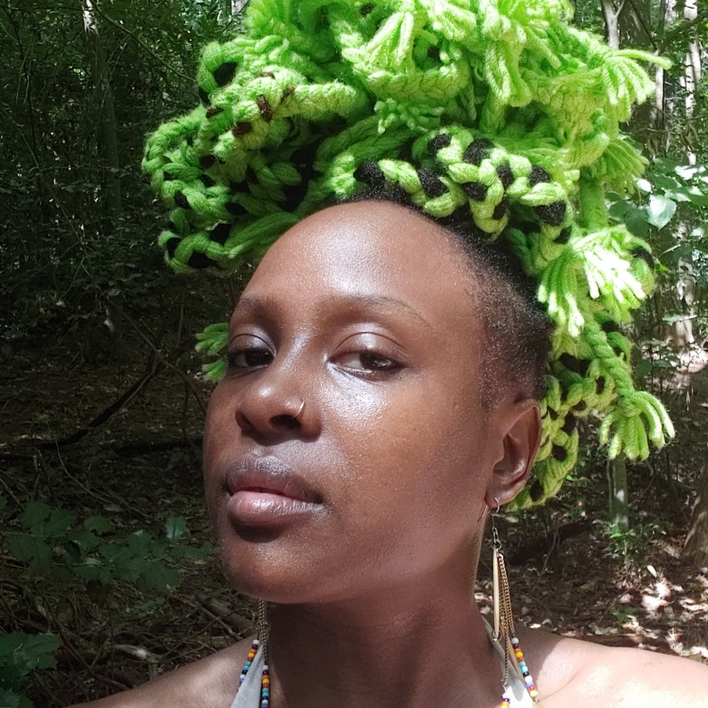 Meet your Posher, Monica